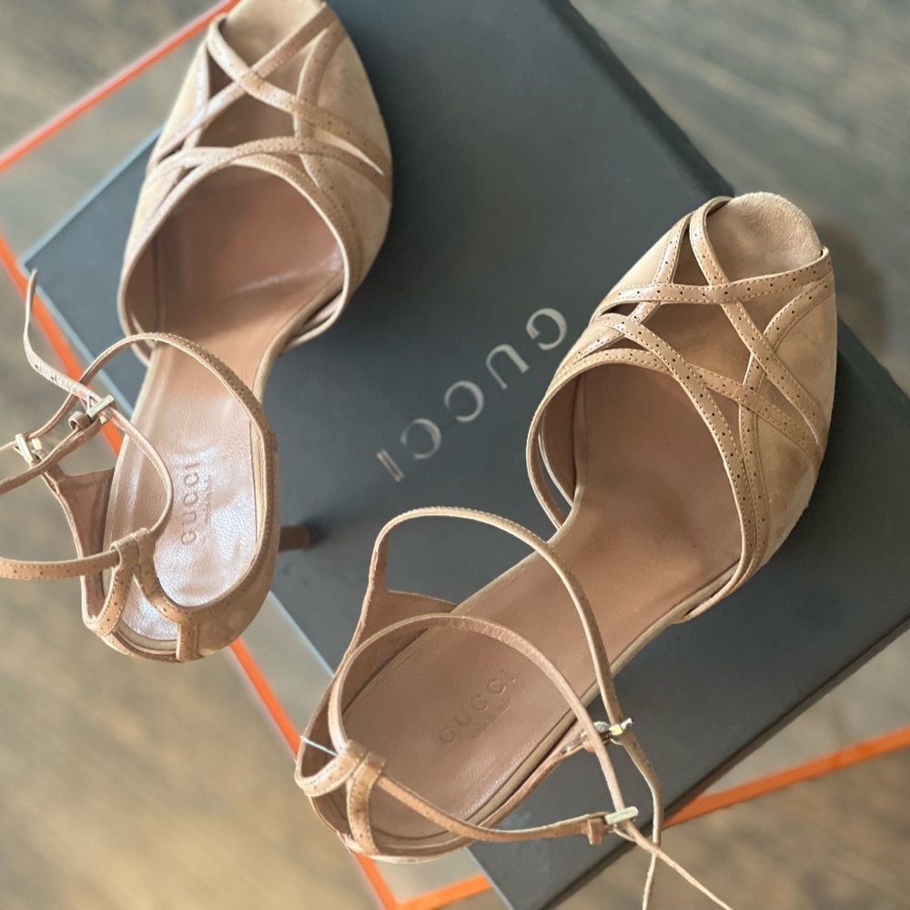GUCCI HEELS